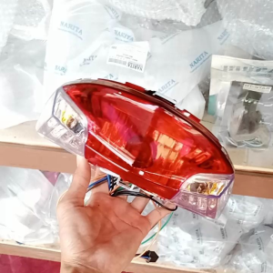 Stoplamp lampu satu set belakang Honda Vario 110 fi led