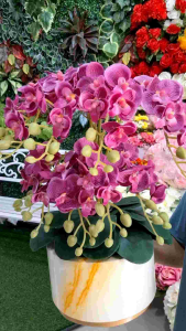 BUKET ANGGREK ARTIFICIAL 10 CABANG DENGAN POT KAYU MARMER