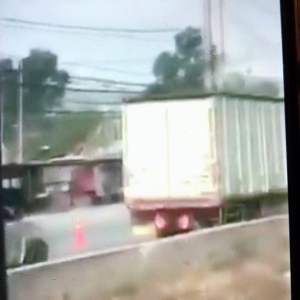 แตรด่วนบ้านโป่ง 3 ซ่า เสัยงลั่นๆๆๆ ใช้ไฟ 12 V 24 V สินค้าตามรูปภาพคะ รับประกันคุนภาพ