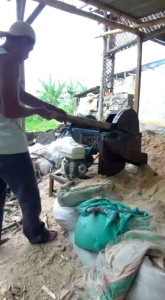 Serbuk Kayu 1kg Murah Media tanam Alas Kandang Halus & Kasar