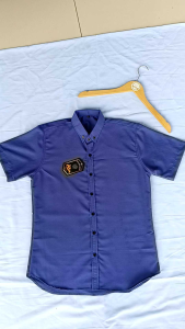 Kemeja Pendek Pria: Kualitas Tinggi & Desain Klasik