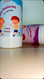 Mo.LA KIDS DEODORANT BODY SPRAY 60ML: Deodorant Anak Praktis & Alami