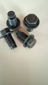 Baut Carter Pembuangan Oli Mesin Avanza Xenia Terios Harga 1 PC