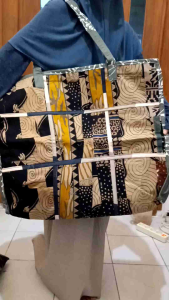 Tas Belanja Kotak Salur Jumbo Batik Perca