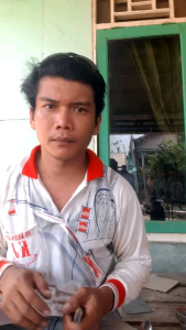 Pisau bentuk Kater sangat tajam bahan baja putih asli