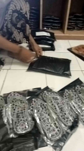 Sandal Rematik/ Refleksi / Kesehatan / Sendal Akupuntur Pijatan Kaki / Asam Urat / Terapi / Capit Pria / Slop Pria Wanita