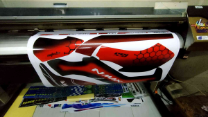 Desain Sticker Decal Motor Nmax & Variasi Unik