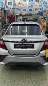 [Perodua Bezza] Roof Spoiler LED Light with Signal & Brake (PnP Socket)