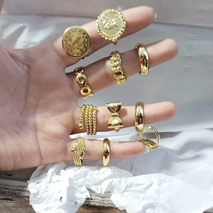 Cincin Replika Emas 24k Terbaru Cincin kristal Selisih Awet pake Harian