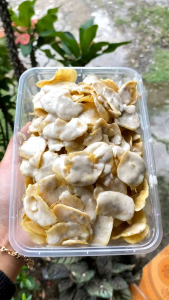 Keripik pisang lumer tiramitsu banana