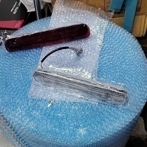 ไฟเบรคดวงที่ 3 Vigo 2004-2014 ขาว/แดง ฟเบรคฝาท้าย ไฟเบรคท้ายกระบะ Toyota Vigo ไฟเบรคท้าย วีโก้ VIGO CHAMP 2004-2014 Toyota