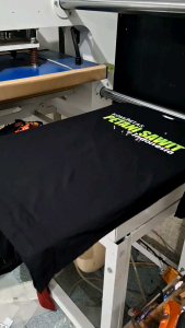 KAOS PETANI SAWIT INDONESIA KALAH PENAMPILAN BUKAN PENGHASILAN TSHIRT PETANI KEREN BONUS TOPI