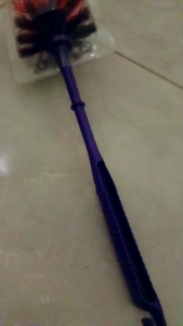 Youngpro Sikat Bulat WC Serbaguna Brush Plastik Berkualitas Ringan Tahan Lama & Tidak Mudah Rusak