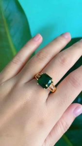 CINCIN EMAS HIJAU KOTAJ SAFIR BATU GIOK TITANIUM ANTI LUNTUR