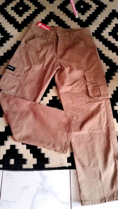 Celana Cargo Panjang Pria: Desain Casual & Nyaman