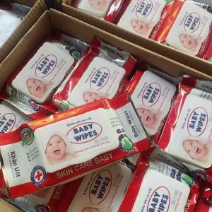 Sỉ 1 thùng 50 gói khăn ướt baby wipes 80g mùi dịu nhẹ an toàn cho bé ( hsd:2029)