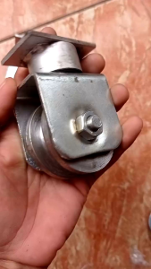 roda pagar lipat heavy duty roda pintu pagar sliding new ukuran 6cm 7 cm 8cm full besi