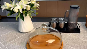 Penutup Makanan Hidangan Kue / Tempat Mentega Dengan Alas Kayu Bambo Tutup Kaca