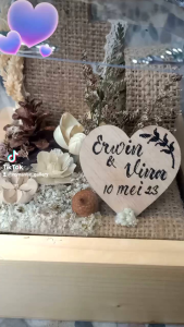 Tempat kalung gelang Rustic (KGR)