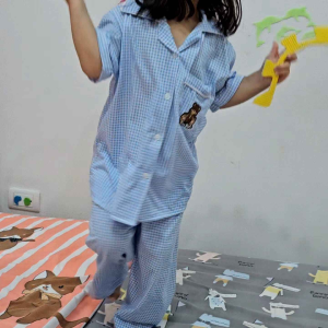 ชุดนอนเด็ก ลายสก๊อต แขนยาว ขายาว ผ้าคอตตอน น้ำเงิน ใส่สบาย สินค้าผ่าตัด