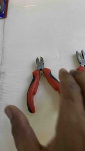 APEXคีมมินิด้ามแดงดำขนาด5นิ้วปากแหลมปากเฉียงปากแหลมแบน(ไม่มีฟัน)ปากจิ้งจกตัดตะปู