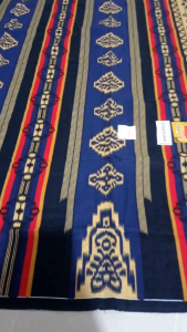 Sarung Wanita Motif & Kain Gebeng