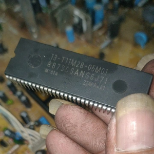 TV untuk Ruang Keluarga: IC TV TCL 8873CSANG6J71