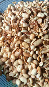 1kg Kacang Bawang Goreng Super Renyah Spesial Lebaran