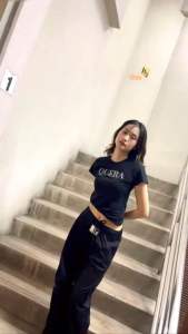 - QUERA Qlitter Lady Tee -