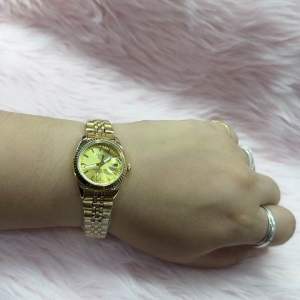 Mariella’s Watch Japan made