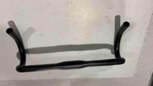 Ghi đông nhôm dẹt cong xe đạp thể thao đua cổ 31.8mm Màu đen