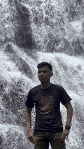 Kaos Pria Distro Kekinian: Baju Kaos Pria Dewasa & Baju Distro Pria Casual