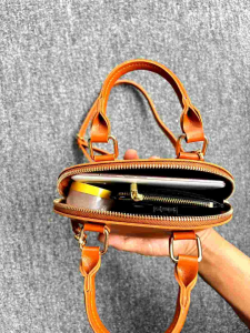 tas selempang wanita - tas jinjing - slingbag - top handle Glory Bag