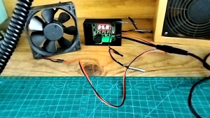 SENSOR KIPAS PENDINGIN RADIO KOMUNIKASI