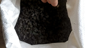 Pasir Malang Hitam No.3 /1kg