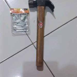 Palu Kambing 050 & Paku Beton 4 Ukuran: Panduan Lengkap