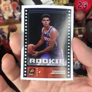 CAMERON JOHNSON Rookie 🏀 Sticker Card สติ๊กเกอร์สะสม NBA Phoenix Suns🇺🇸