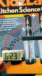 4M KIDZ LABS KITCHEN SCIENCE CLOCK 03480