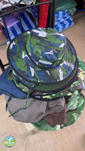 หมวกคลุมหน้า ลายพราง สีพื้น หมวกกันแดด มีผ้าคลุม คละแบบซิปและกระดูม หมวกก่อสร้าง ทำงาน ตกปลา ปิดหน้า หมวก ผลิตภัณฑ์ คลินิก