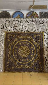 ฉากหลังพระ 180x180 cm. ฉากไม้สักแท้ ไม้สักฉลุ สีแว๊กส์ (มีปัดทอง) แยก 6 ชิ้น Wallpaper Solid Wooden Carved Art Wall Ceiling Fretwork Panels