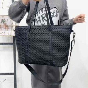 Large Capacity Ladies Shoulder Tote Bag*9602
