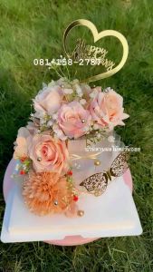 เค้กเธนบัตร วันครบรอบ เค้กเงินไฮโซ3มิติ 2ชั้น 750ส่งฟรี มีไฟ เปลี่ยนป้ายได้