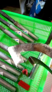 มีดกรีดยาง ทรงแม็คโคร ร่อง60° ยังไม่ลับคม