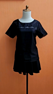 atasan wanita hitam M cewek blouse cute santai