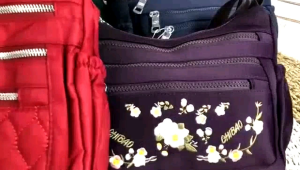 Tas Selempang Wanita Chibao Terbaru Motif Bunga 7133-11