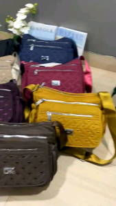 Tas Selempang Wanita Chibao 885-22 Import Terbaru