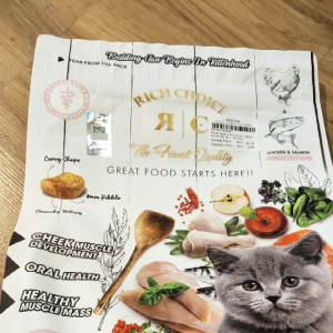 Rich Choice Holistic Cheek Booster 2kg chicken & salmon - For cats from 2 months to 1 year old