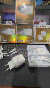 Smart Charger Travel 5G Epoch Xwin S200 + ic Protect (Anti Meledak)