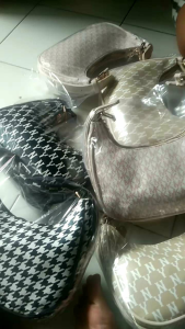 dayra shoulder bag premium kanvas