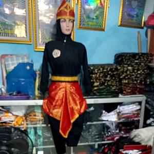 Sembong Silat Kain Tapis Warna Merah Cabe